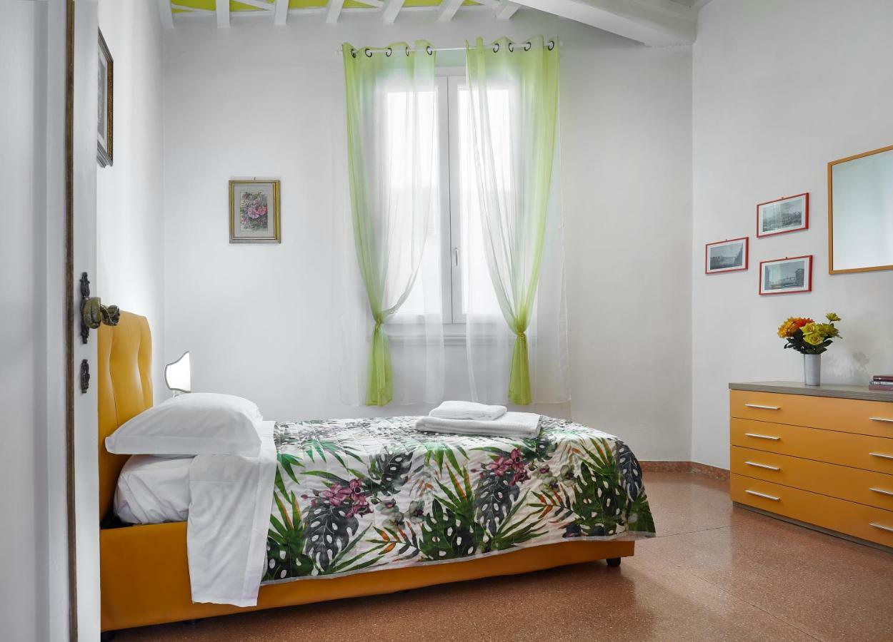 Silver Sword Suite Florence Ngoại thất bức ảnh
